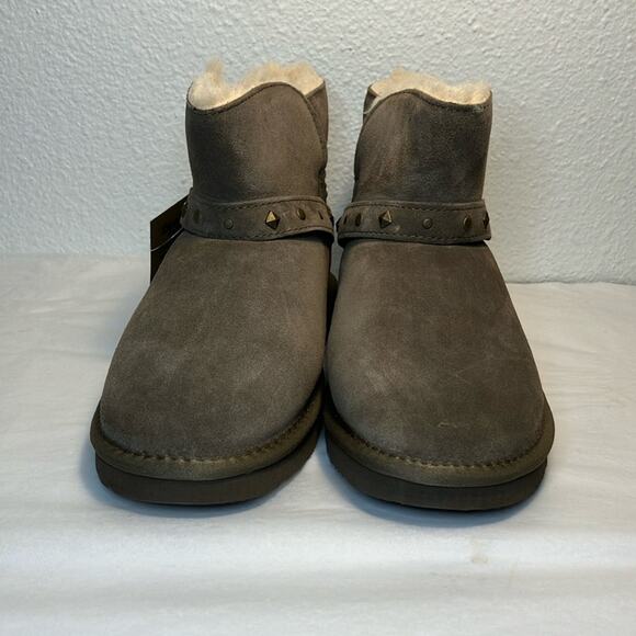 NWT BearPaw Imani seal brown Women’s Size 9 Ankle Boots warm shoes never wet - Picture 1 of 7